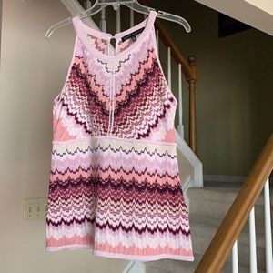 White House Black Market Pink and Burgundy Zigzag Tank Top